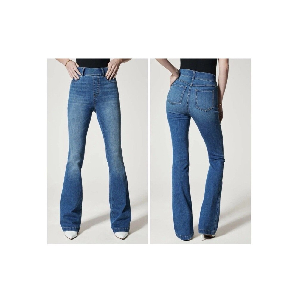 SPANX Flare Jeans Vintage Indigo Pull On 20456R Slimming Sz Medium 33.5” Inseam